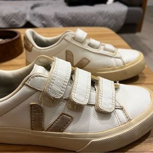 Recife Logo Chromefree Extra Sneaker (Women)